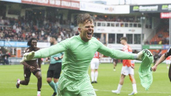 ronald koeman junior salaris keeper telstar bondscoach oranje