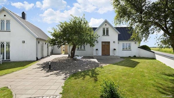 zweden villa kopen zwembad (8)