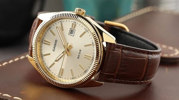 Casio Timeless MTP-1302PGL-9AVEF Vintage Leather Horloges onder de 100 euro