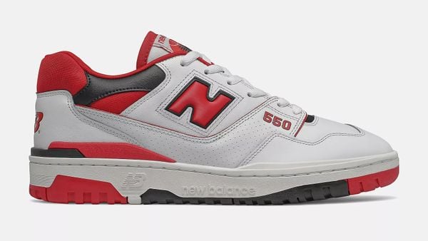 newbalance 550 afgeprijsd naar 57 euro met extra korting en kortingscode