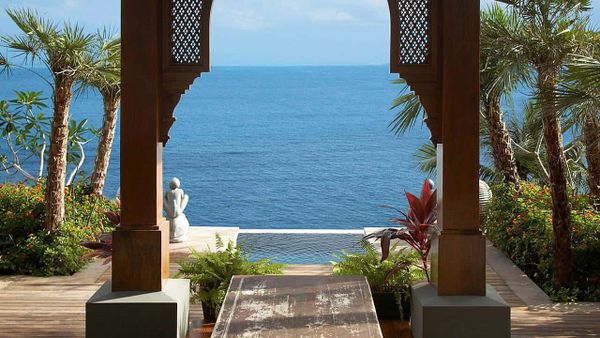 Four Seasons Resort Koh Samui prijs per nacht hotel the white lotus seizoen 3 Island Residence with Pool