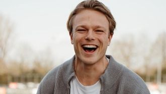 Simpele schrijfoefening tegen stress 'Hierdoor leef ik in het nu'