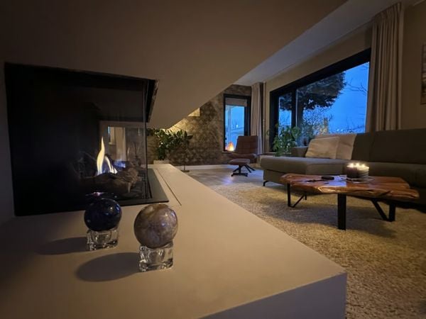 funda villa spotprijs eindhoven tuin vijf slaapkamers koninklijke tuin woonkamer eindhoven veldhoven