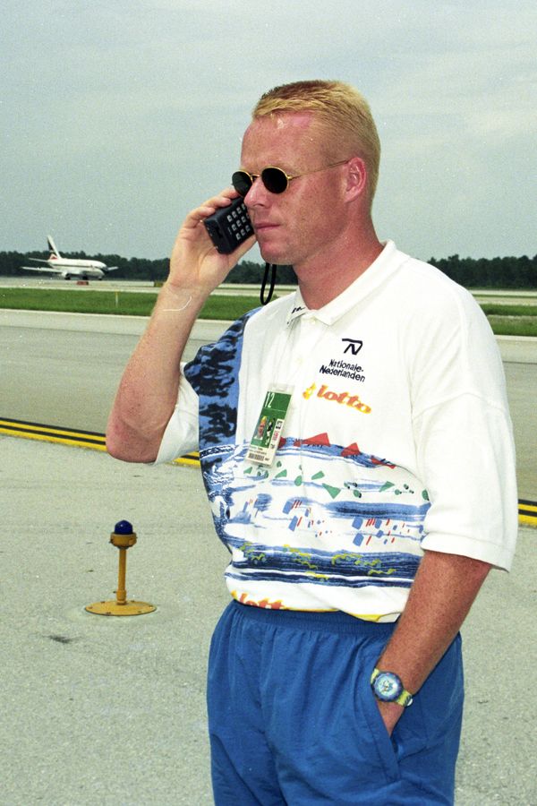 11 onbetaalbare looks van Nederlandse voetballers in de jaren 90 ronald koeman 1994 wk usa nederlands elftal