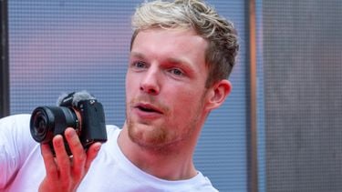 Dit verdiende Enzo Knol ongeveer met 3,5 miljard YouTube-views