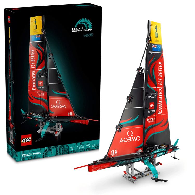 LEGO Technic 42174 Emirates Team New Zealand AC75 Yacht 3