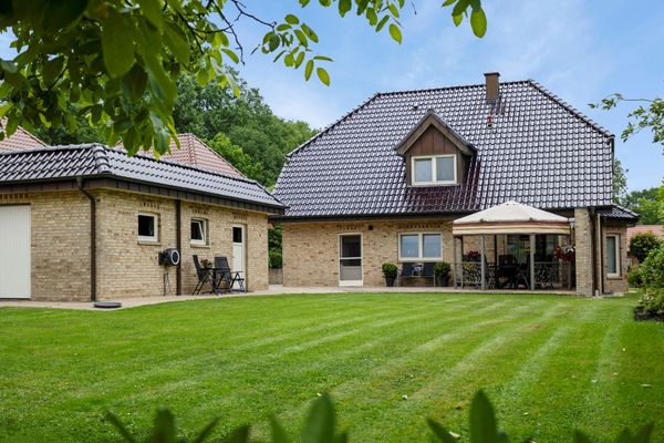 funda villa grensregio duitsland lap grond gemiddelde huizenprijs (8)