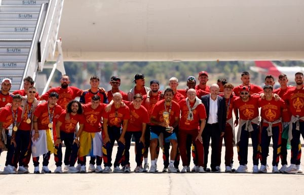 selectie spanje wk 2026 wereldkampioen leeftijd wk 2030 en 2034 yamal cubarsi pedri