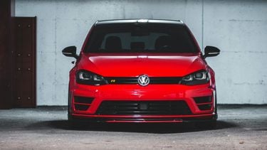 Het verschil in jaarlijkse kosten tussen eigen auto en deelauto