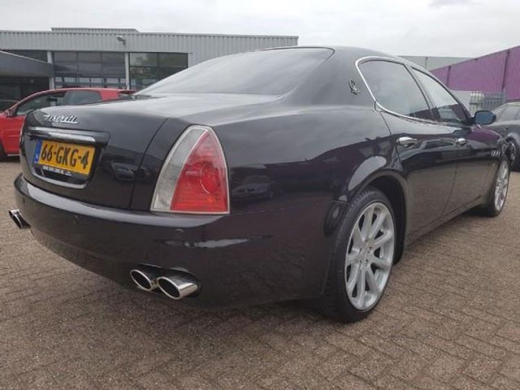 Maserati Quattroporte betaalbare tweedehands auto uit Italië Italiaanse auto
