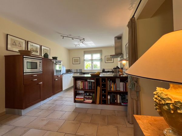 frankrijk chateau kopen funda huis zwembad (11)