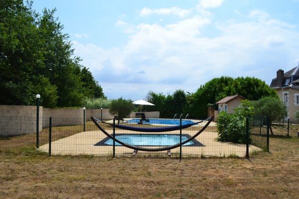 Frankrijk B&B kopen Funda gite chateau ik vertrek zwembad (2)