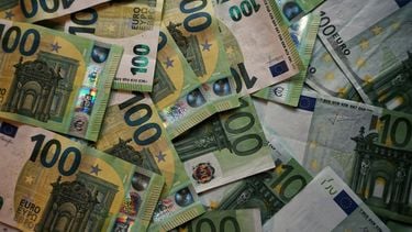 Tot dit salaris maakt geld gelukkiger en dan is er nog je spaargeld