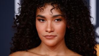 Dit verdient Olivia Dean ongeveer met 1 miljard Spotify-streams