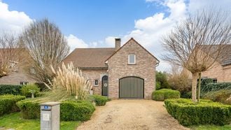 funda villa woning belgie kopen energielabel B luxe jacuzzi