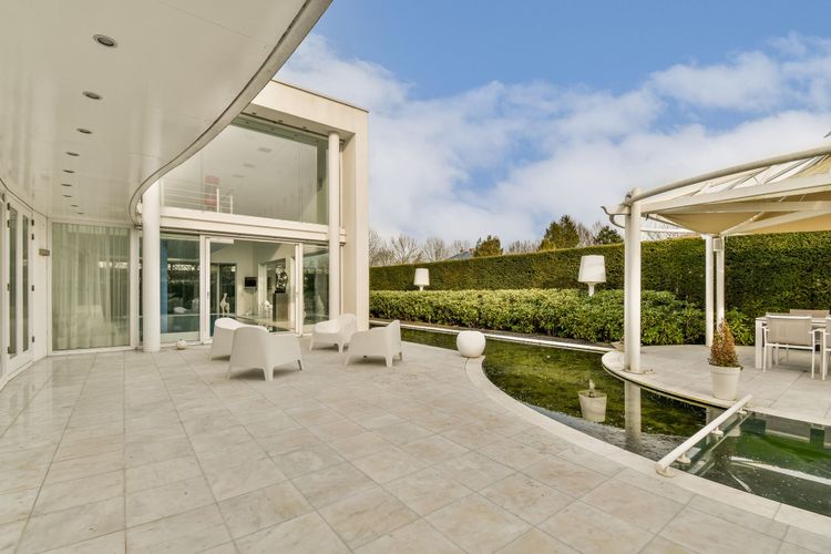 Villa Funda Orkun Kökçü Woning huis te koop