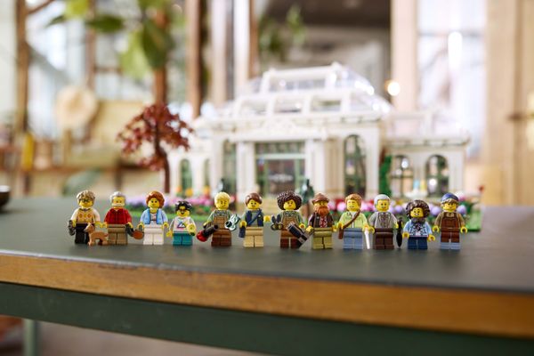 LEGO Ideas 21353 The Botanical Garden 233