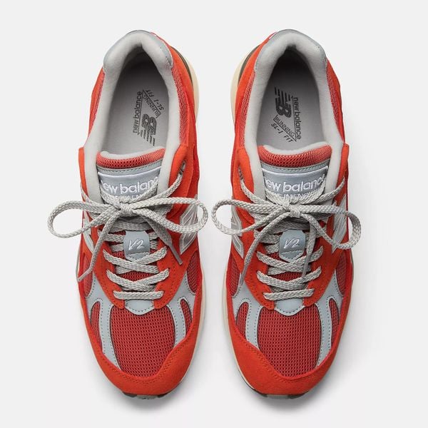 Made in UK 991v2 schoenen rode dad-sneakers grijs U991VO2 250 euro beste colorway 2026