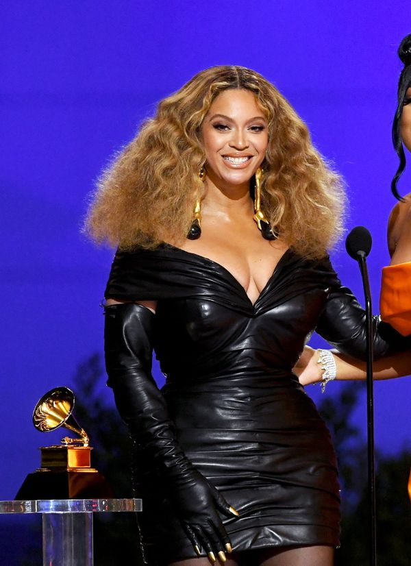 beyonce, meest sexy looks, outfits, grammy's 2021, grammy awards