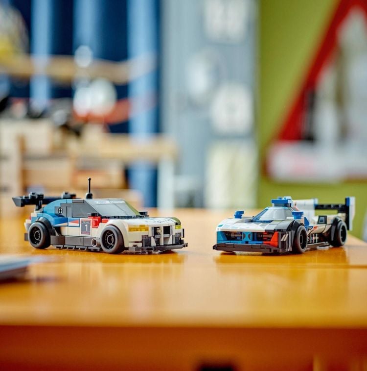 LEGO Speed Champions 76922 BMW M4 GT3 & BMW M Hybrid V8