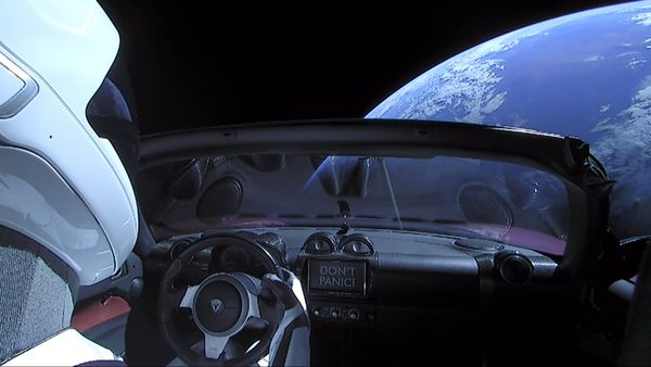 Tesla Roadster ruimte