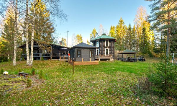 huis kopen finland woningmarkt blokhut villa