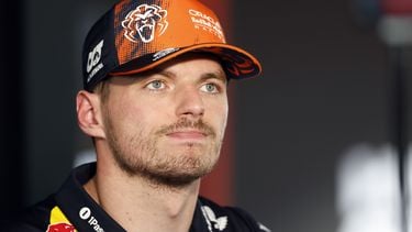 Red Bull wil het salaris van Max Verstappen verder verhogen. Het nieuwe contract bevat alleen één voorwaarde die hem duur kan komen te staan.
